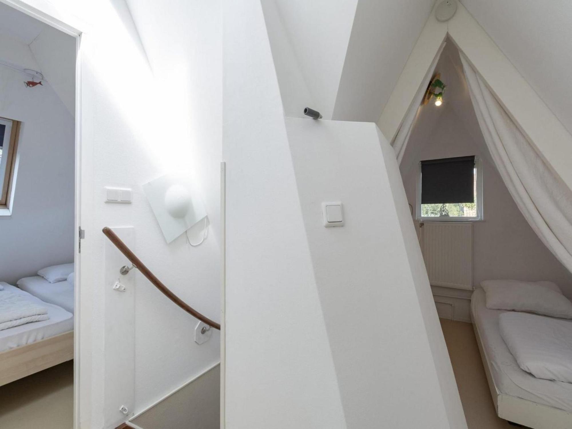 Cozy Holiday Home With Garden Sint Maartensvlotbrug Екстериор снимка