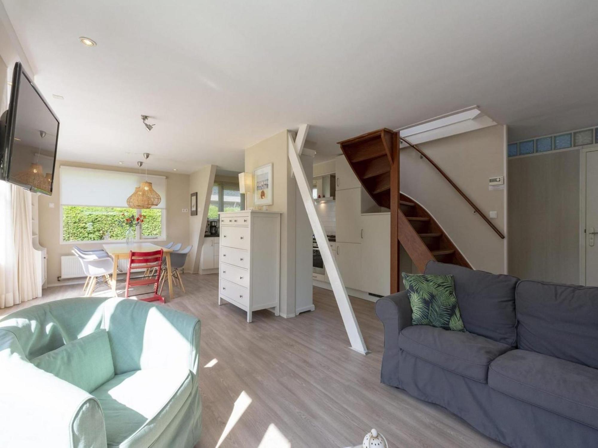 Cozy Holiday Home With Garden Sint Maartensvlotbrug Екстериор снимка