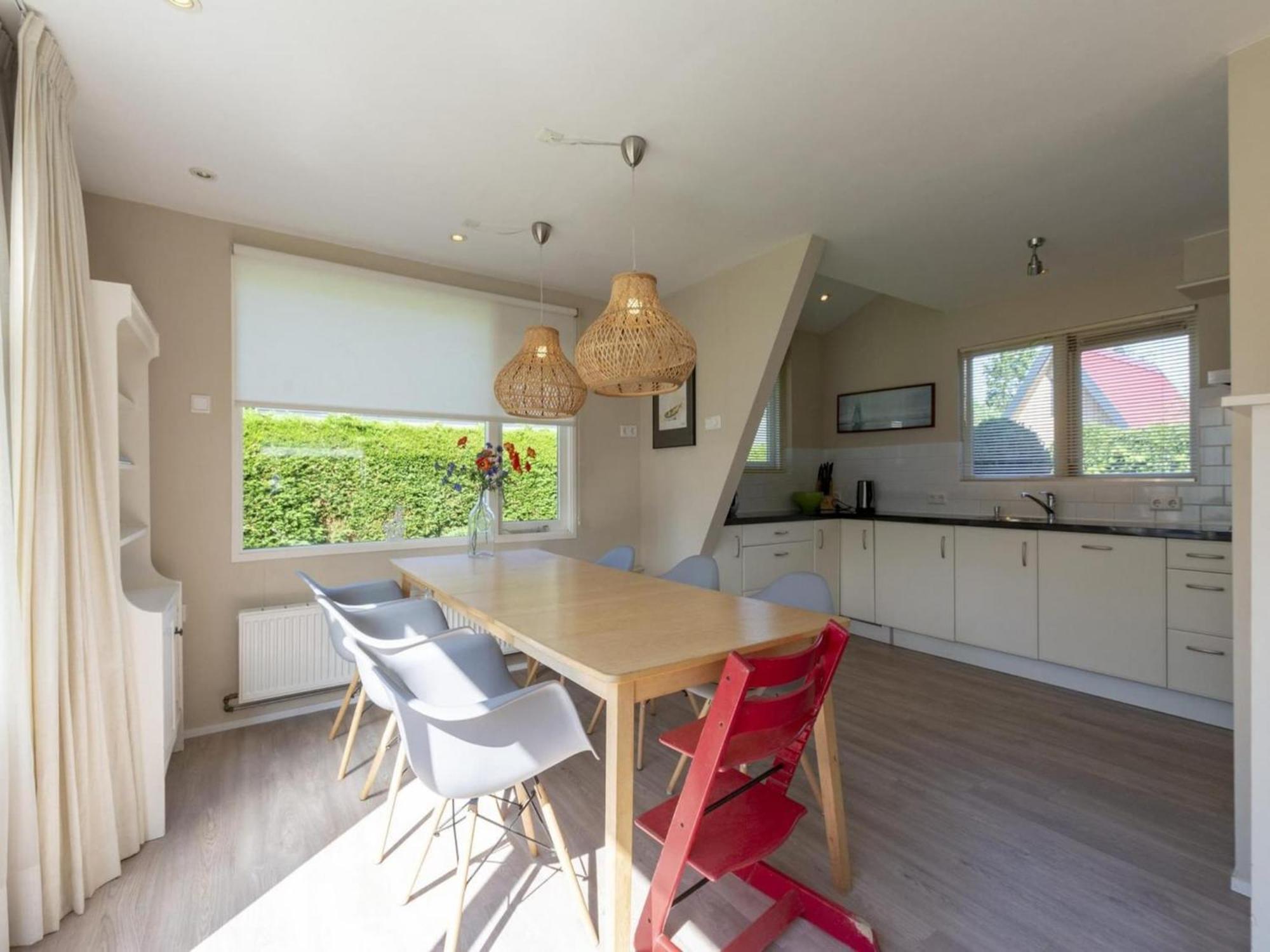 Cozy Holiday Home With Garden Sint Maartensvlotbrug Екстериор снимка